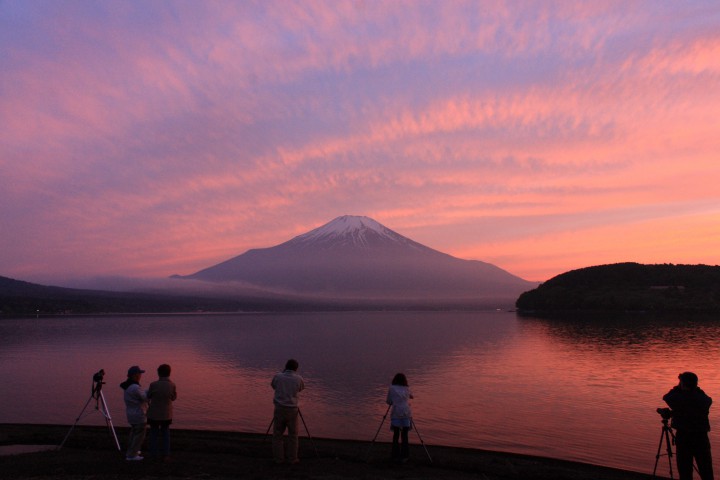 鮮やかな富士山です