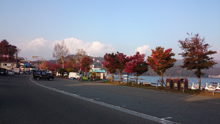 山中湖周辺には無料駐車場が整備されています。