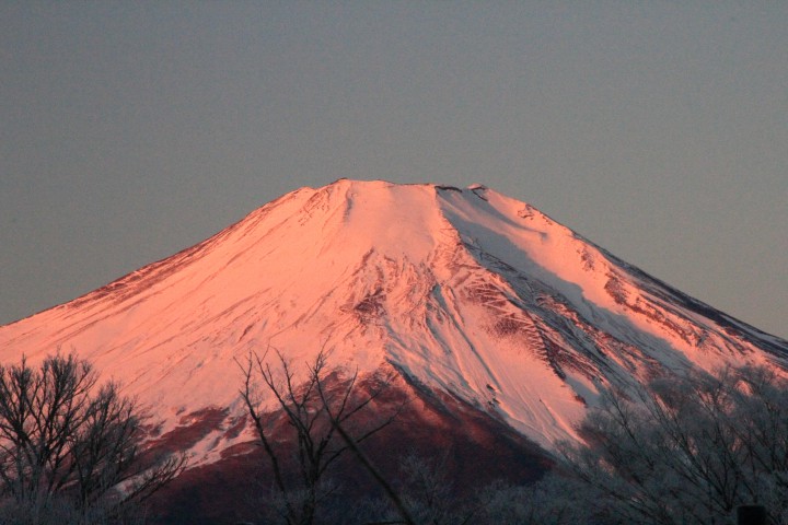 今朝の紅富士（最低気温は-15℃でした）