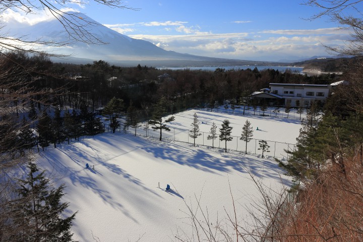 共立テニスロッヂ展望台から富士山を望みました