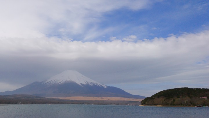 昨夜は本当に嵐でした。今日の富士山です。