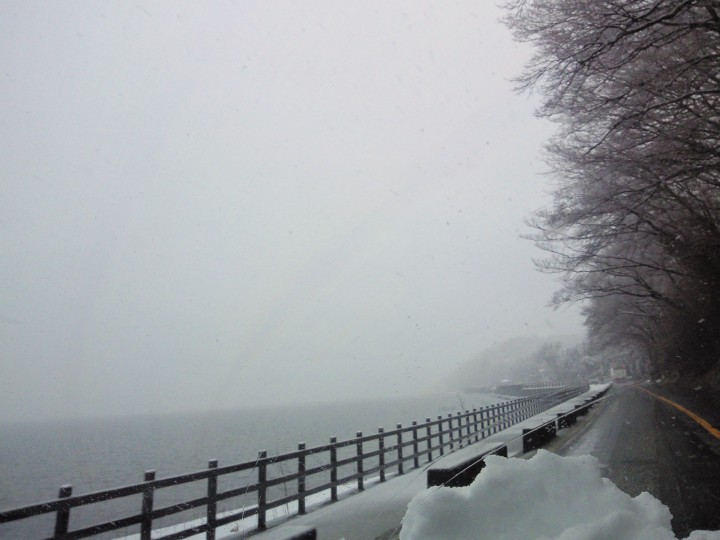 雪です　〜毎日更新　山中湖情報〜